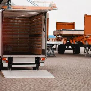 Servis a služby - ZOCON – Síla pro vaši půdu