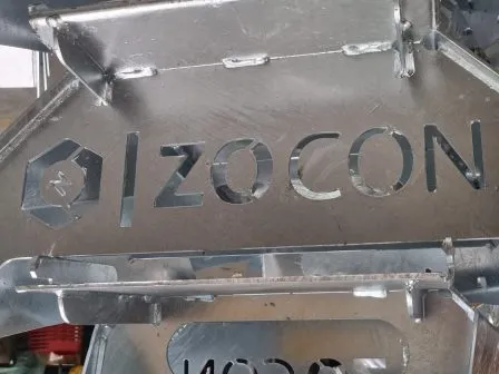 Kompletně pozinkováno